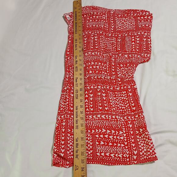 Victoria's Secret O/S Red w/white hearts cinched-tie-waist wide-half-sleeve wrap - Picture 9 of 11